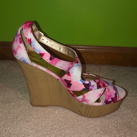 pink floral wedges